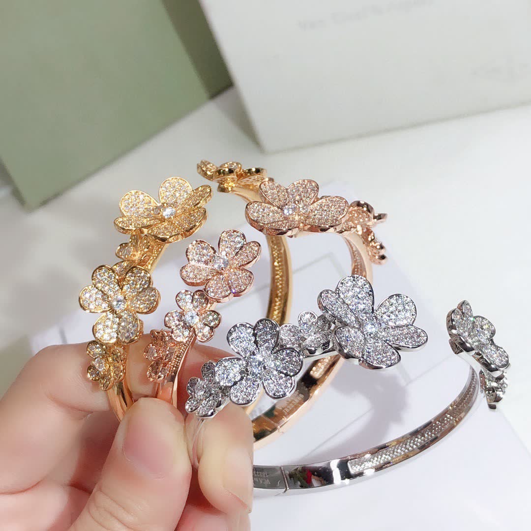 Van Cleef & Arpels Camellia Diamond Bracelet